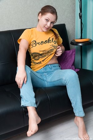 Madpornpics - hairy jeans masturbation