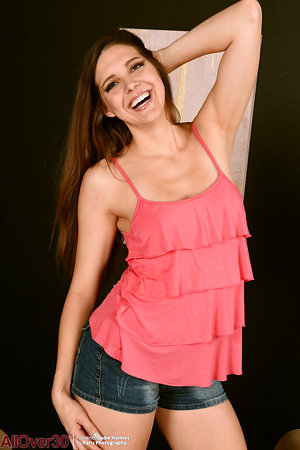 Madpornpics - shorts