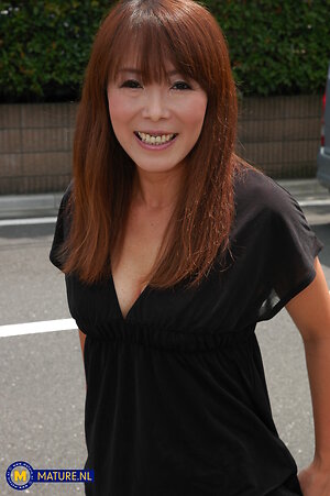 Madpornpics - Nude mature women from Japan are obviously superior tho