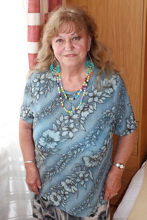Madpornpics - Naughty granny with sagging breasts in free mature pics
