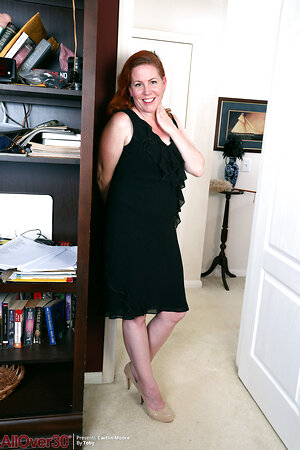 AllOver30, Mature Pictures, Milf Pics