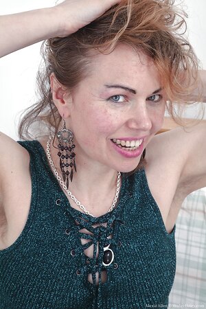 We Are Hairy, MILF Hairy Pussy Pictures