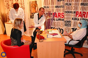 Mature NL, Free Mature Pictures Gallery