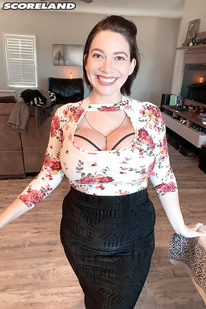 Scoreland, Big Boob Models