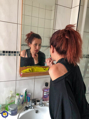 Mature NL, Free Mature Pictures Gallery