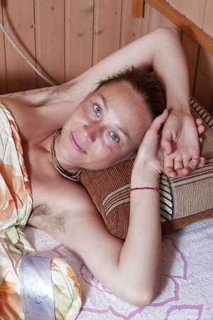 Joyful mom with pigtails wakes up in right mood to show hairy muff