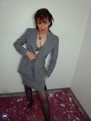 Mature NL, Free Mature Pictures Gallery