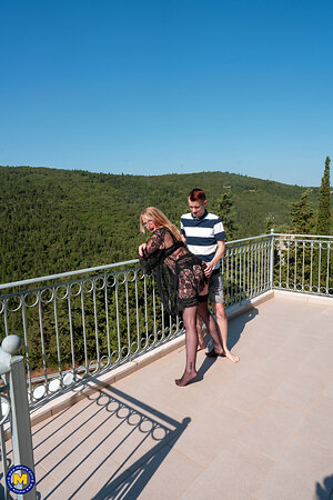 Mature NL, Free Mature Pictures Gallery