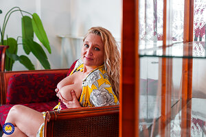 Mature NL, Free Mature Pictures Gallery