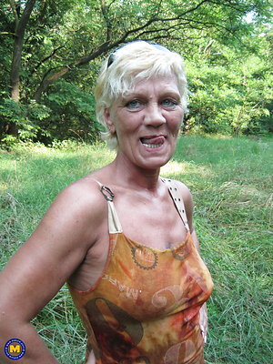 Mature NL, Free Mature Pictures Gallery