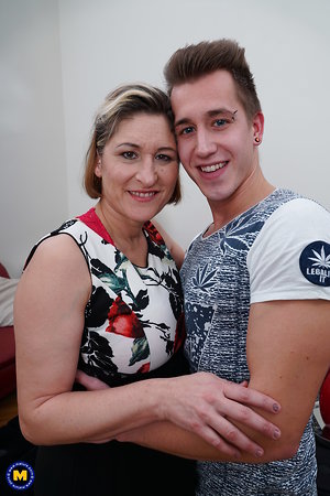 Mature NL, Free Mature Pictures Gallery