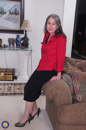 Mature NL, Free Mature Pictures Gallery