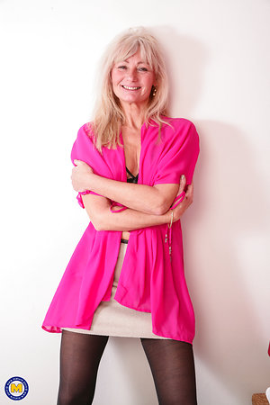 Mature NL, Free Mature Pictures Gallery