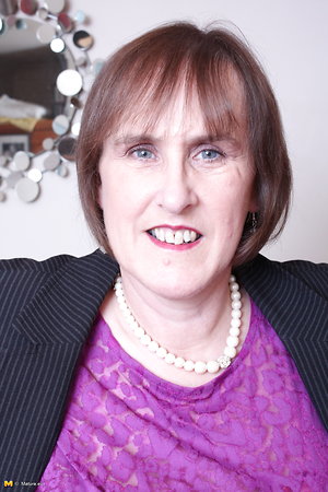 After removing her bra she showed flabby boobs