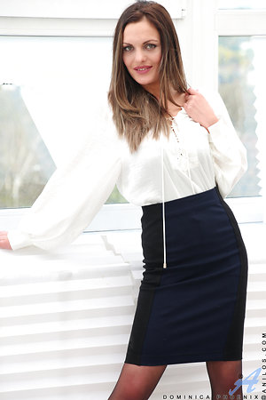 Lady takes off elegant dress and masturbates in porn pics